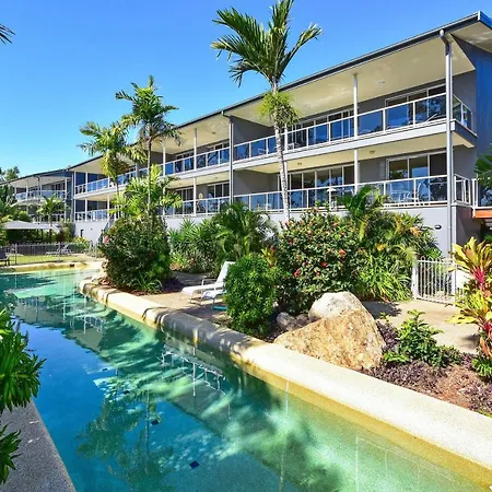 Blue Water Views 16 - 3 Bedroom Penthouse With Ocean Views Hamilton Island Exterior photo