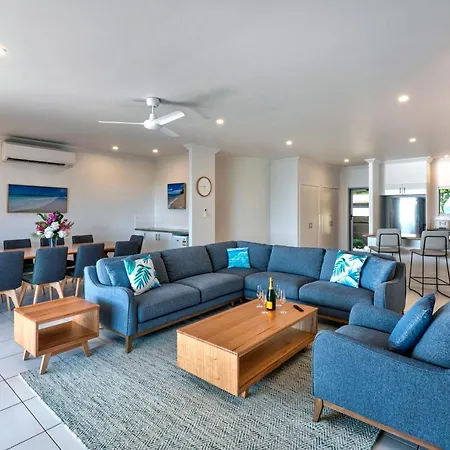 Blue Water Views 16 - 3 Bedroom Penthouse With Ocean Views Hamilton Island Exterior photo